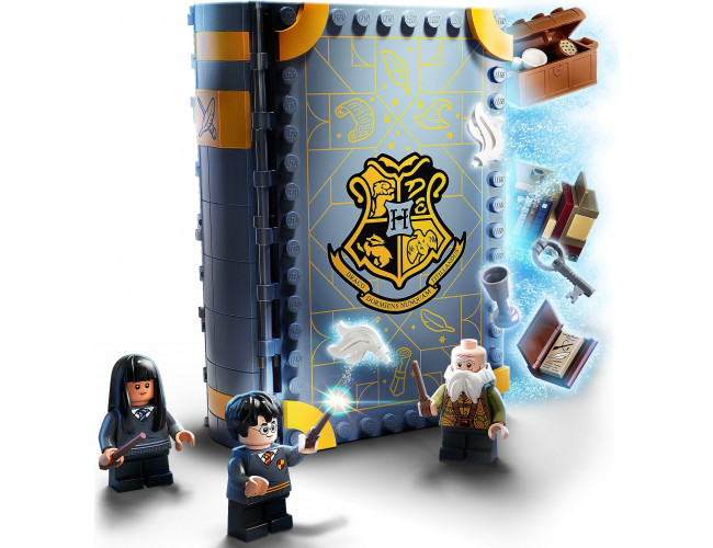Chwile z Hogwartu™: zajęcia z zaklęć i urokówLEGO Harry Potter76385